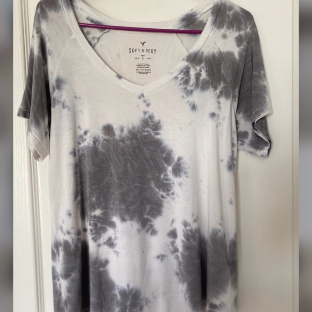 American Eagle Soft & Sexy top